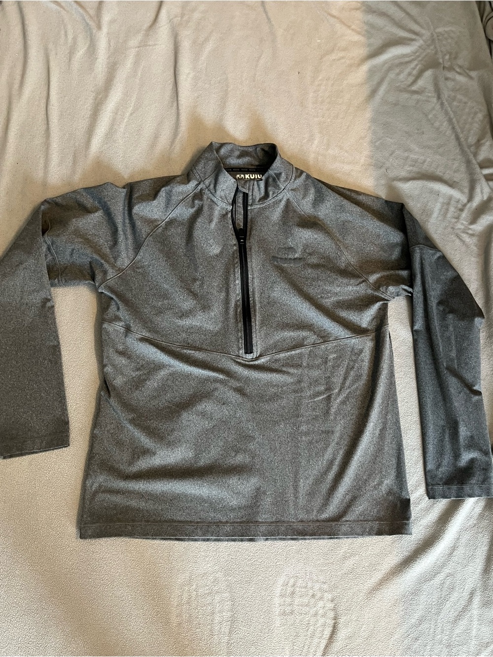 Kuiu Men's Gray Zipper Performance Pullover Top